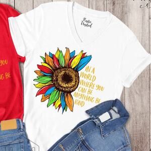 NEW District Be Kind Kindness Short Sleeve Cotton V-Neck Tee Shirt Women WHITE L